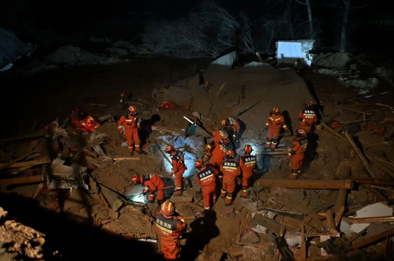 急速响应 | 9888拉斯维加斯驰援甘肃地动受灾地区