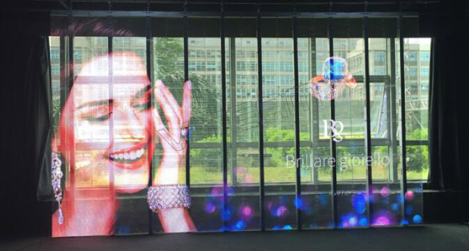 9888拉斯维加斯智慧小间距LED透明屏